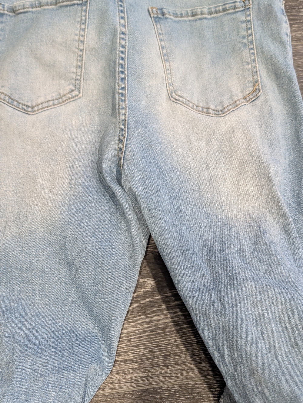 Light Blue Distressed Women’s Rouched Jeans - Picture 3 of 9